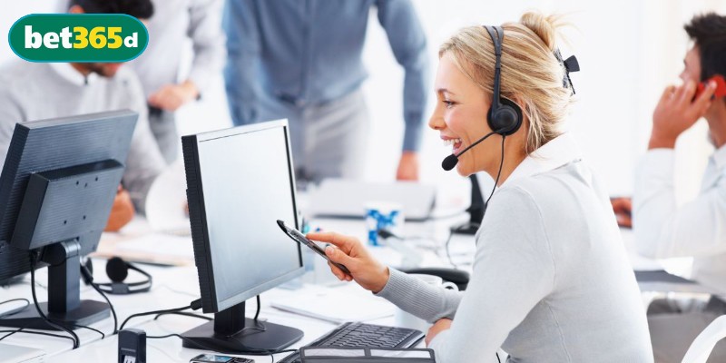 Hệ thống chăm sóc khách hàng 24/7 tận tâm, chuyên nghiệp